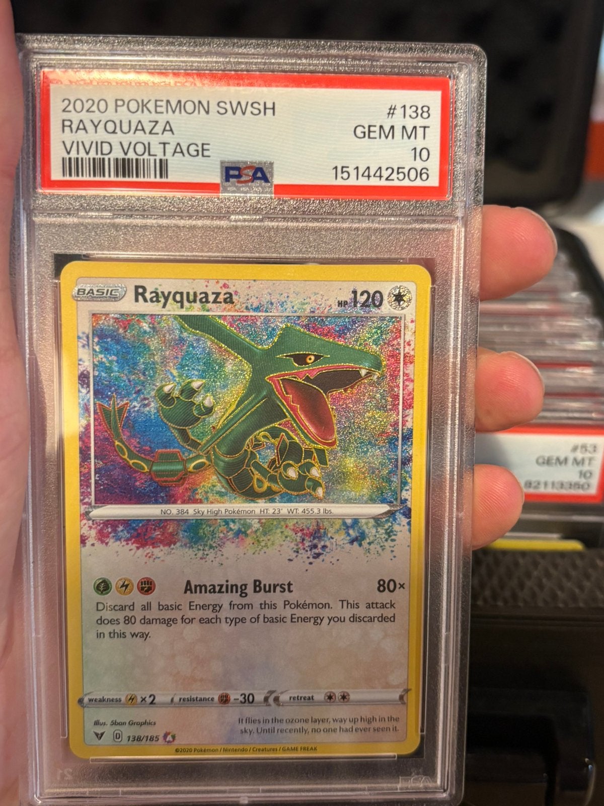 Rayquaza #138 Vivid Voltage PSA 10, Ophalen of Verzenden, Nieuw, Losse kaart, Foil