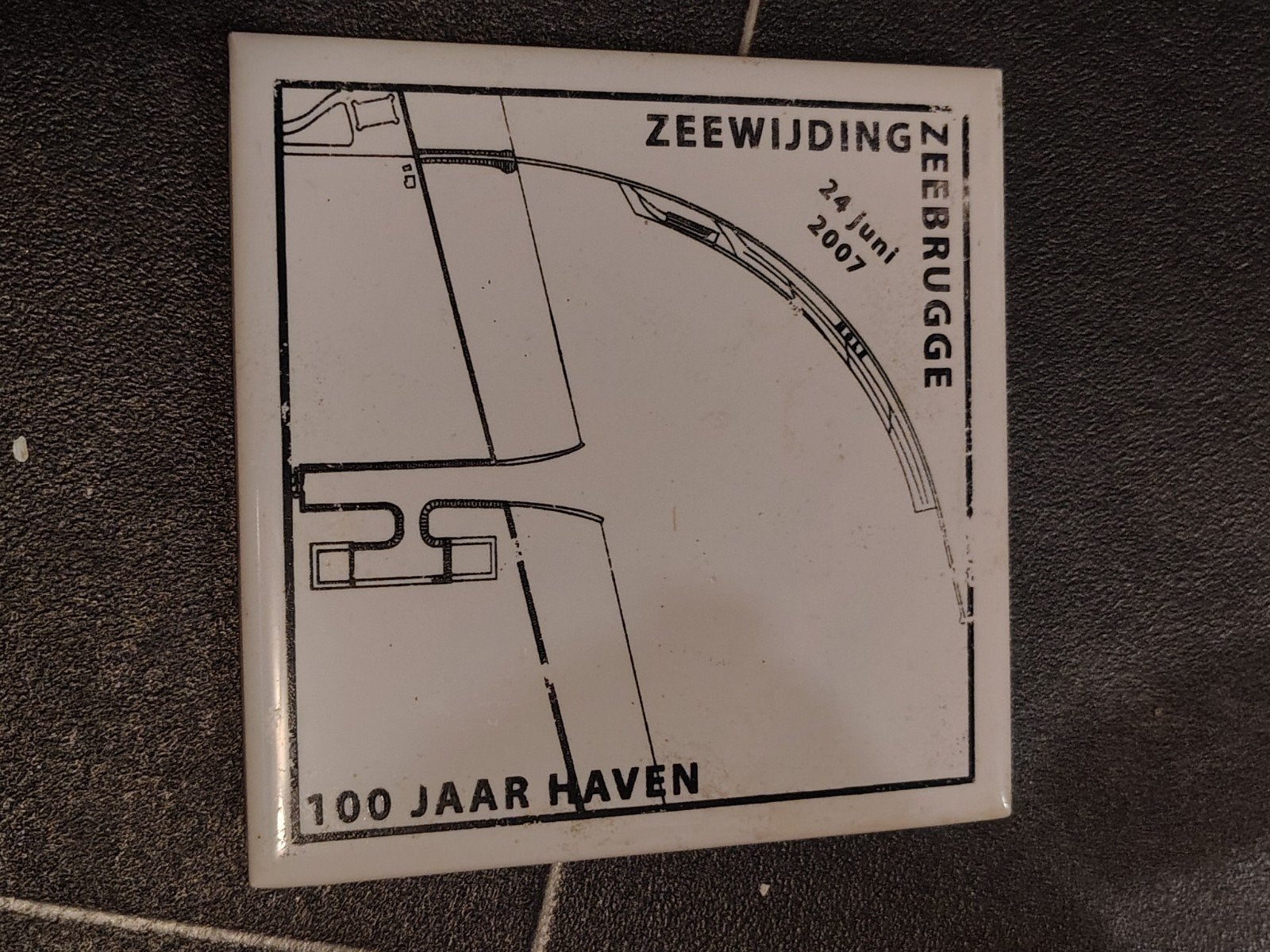Tegel Zeebrugge, Ophalen of Verzenden