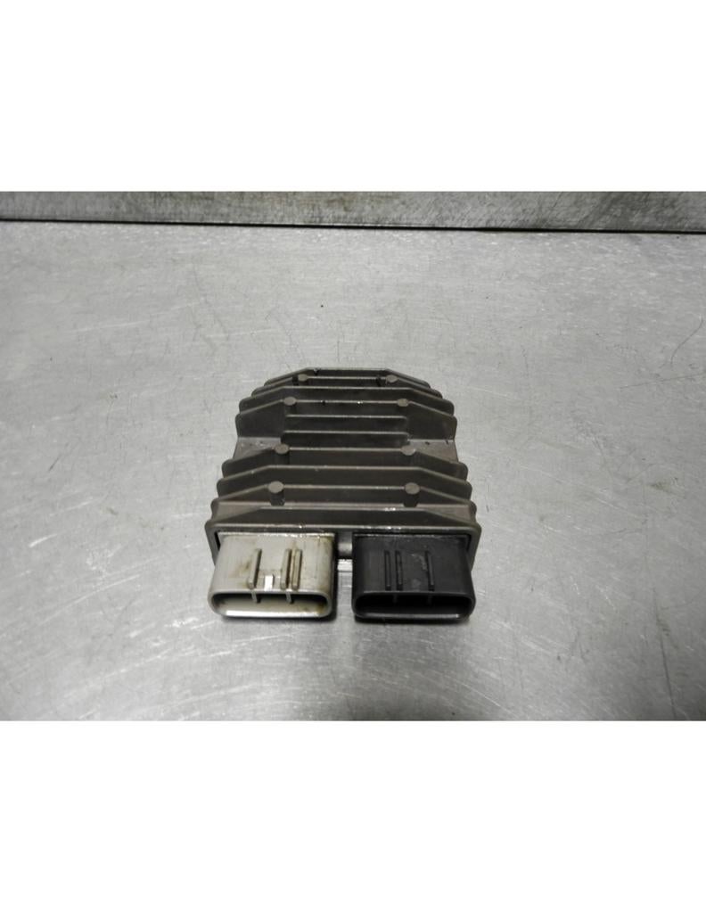 S1000RR 2009 - 2011 BMW Spanningsregelaar D1-41707