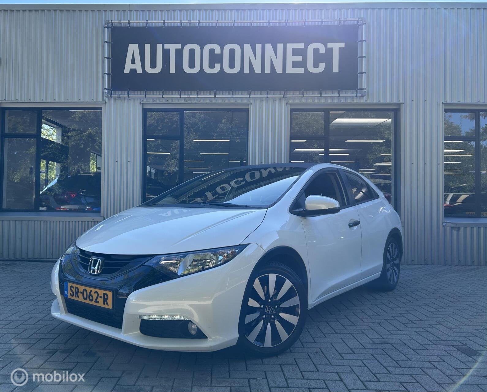 Honda Civic 1.8 Sport 142 PK, NAVI, CAMERA, CRUISE, Auto's, Voorwielaandrijving, Euro 5, Gebruikt, Alcantara