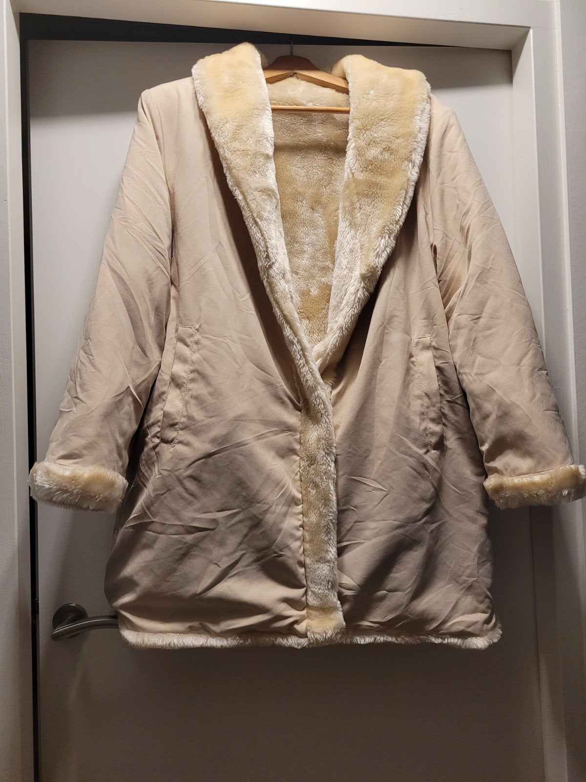 Lorenzo Cabrimi Reversible Jas met Faux Fur, Beige, Ophalen of Verzenden, Zo goed als nieuw, Lorenzo Cabrimi