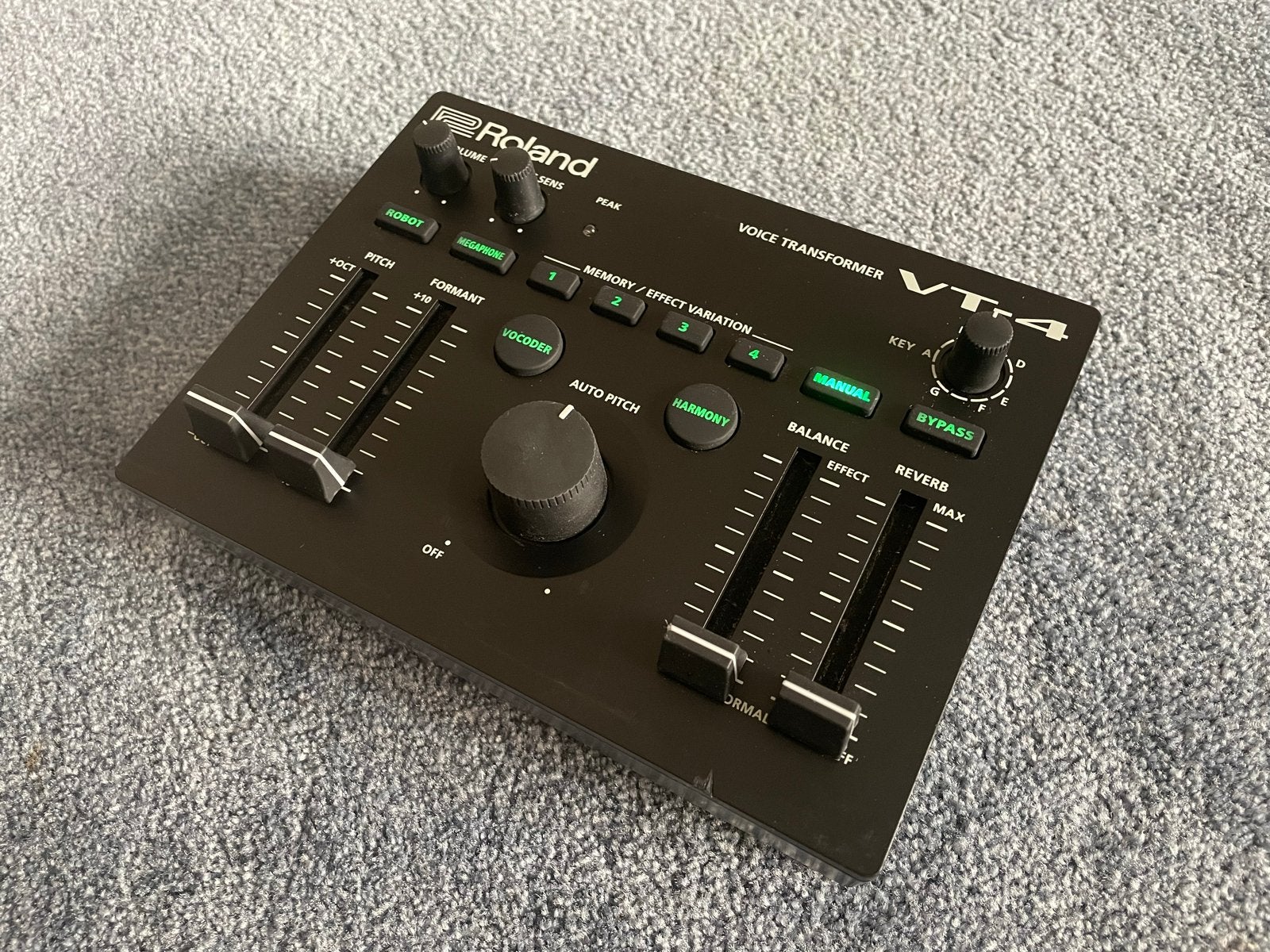Foto 3 van Roland VT-4 Voice Transformer - Vocoder & Harmony Effect