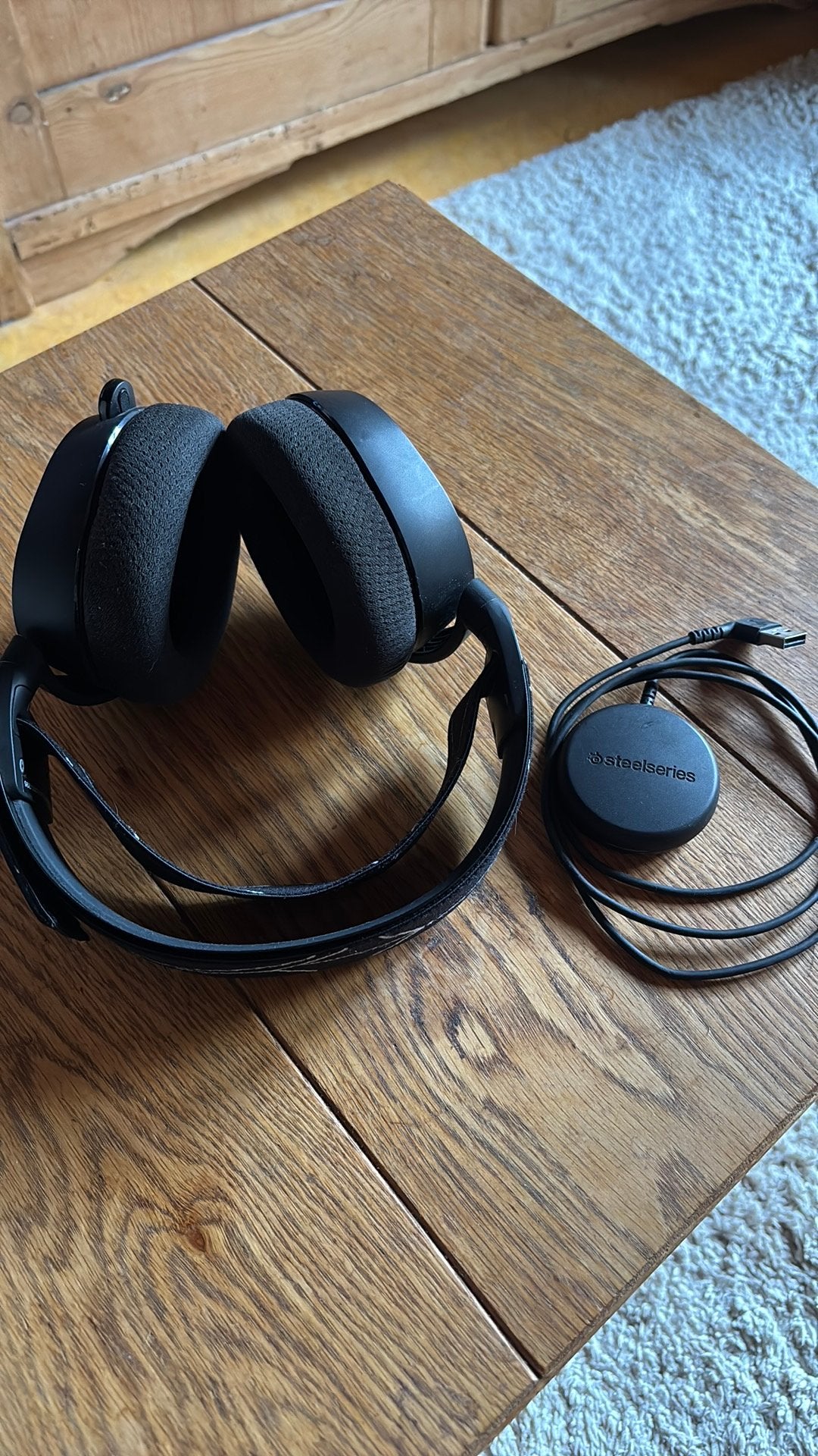 Steelseries Arctis 9 top draadloze headset,playstation.xbox, Computers en Software, Ophalen of Verzenden, Zo goed als nieuw