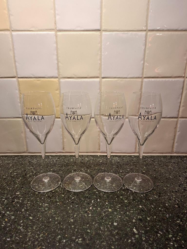 Ayala Champagne glazen - 4 stuks, Ophalen of Verzenden, Zo goed als nieuw, Overige typen