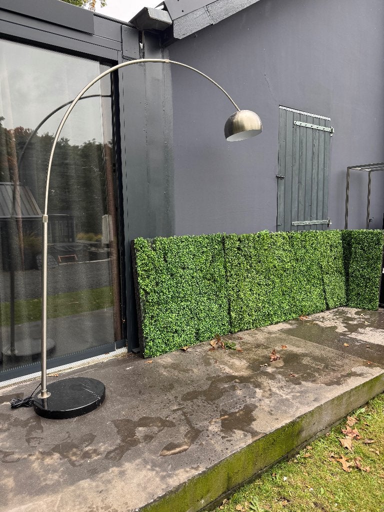 rvs vloerlamp met marmeren voet, Huis en Inrichting, Lampen | Vloerlampen, Zo goed als nieuw, Natuurlijk materiaal, 150 tot 200 cm