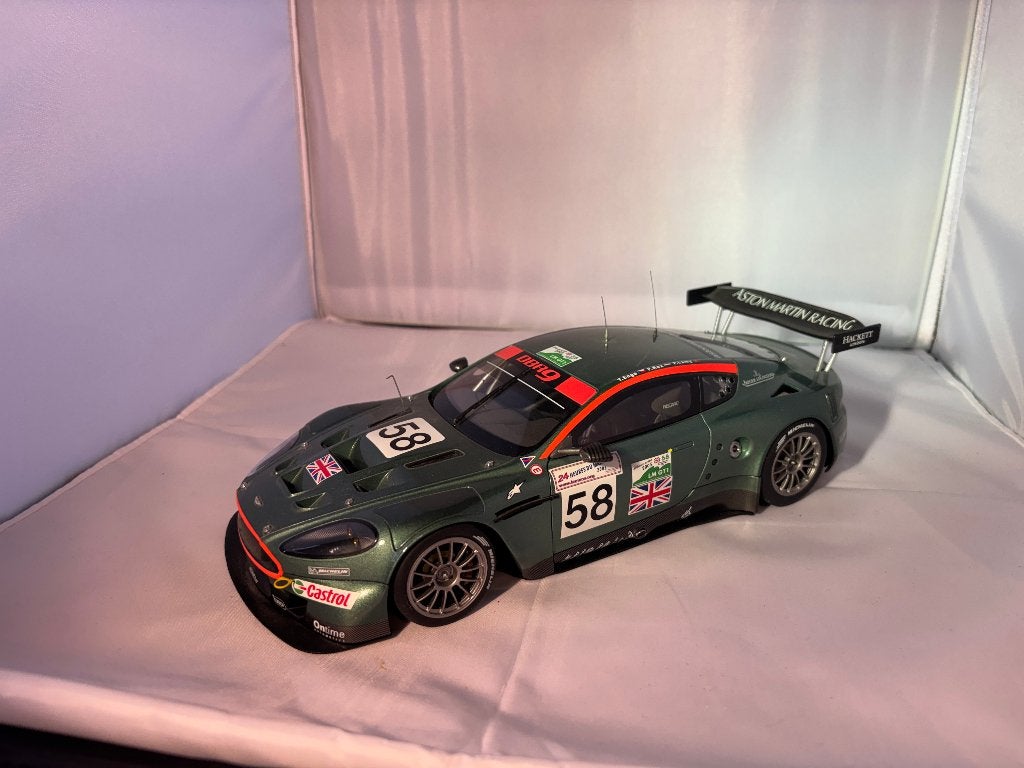 Autoart 1:18 Aston Martin DBR9 #58 LeMans 2005 Peter Cox, Ophalen of Verzenden, Zo goed als nieuw, Auto, Autoart