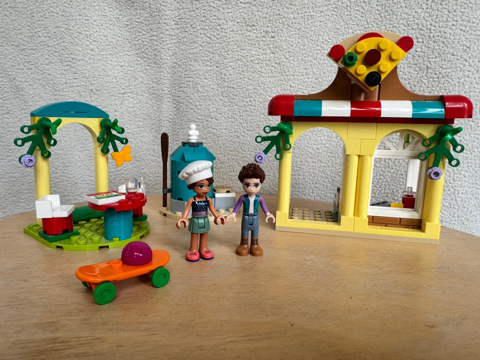 Lego friends heartlake city pizzaria 41705, Ophalen, Gebruikt, Lego, Compleet