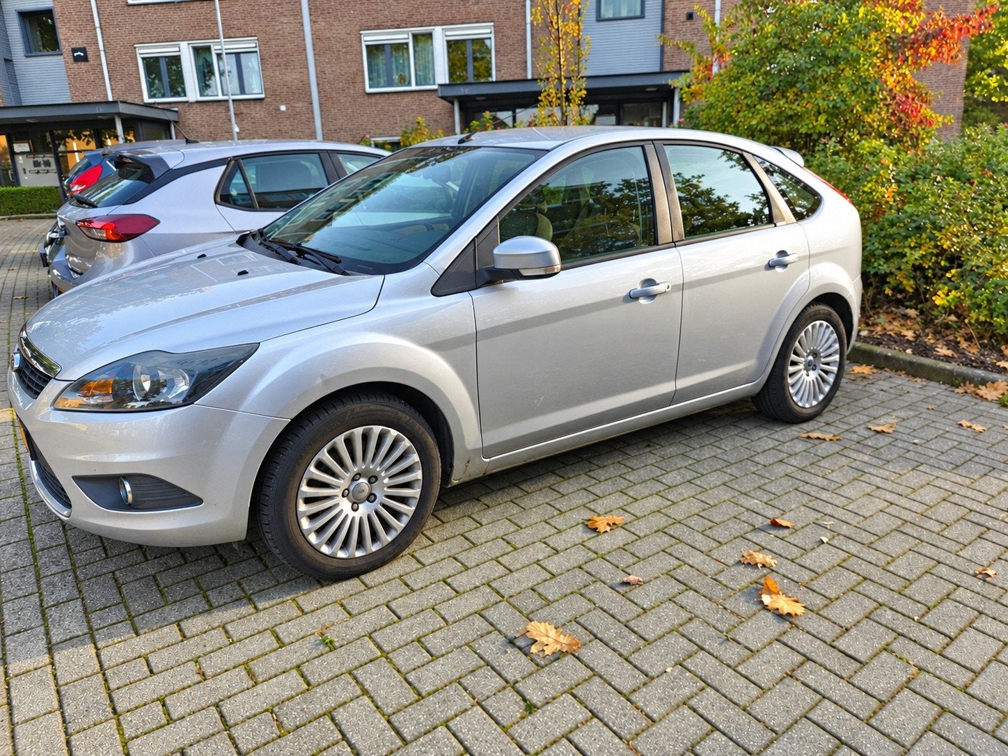 Ford Focus 1.8 92KW 5D 2008 Grijs NIEUWE APK!, Auto's, Elektrische ramen, Zwart, 4 cilinders, 1207 kg
