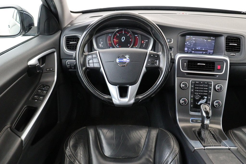 Volvo V60 D6 AWD PLUG-IN HYBRID SUMMUM -PANO.DAK|POWER-SEATS, Automaat, Blauw, 285 pk, Vierwielaandrijving