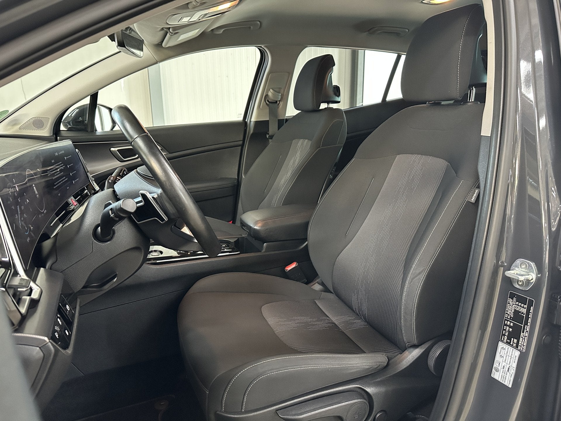 Kia Sportage 1.6 T-GDi Plug-in Hybrid 265 pk AWD DynamicLine, Automaat, Stof, Gebruikt, 4 cilinders