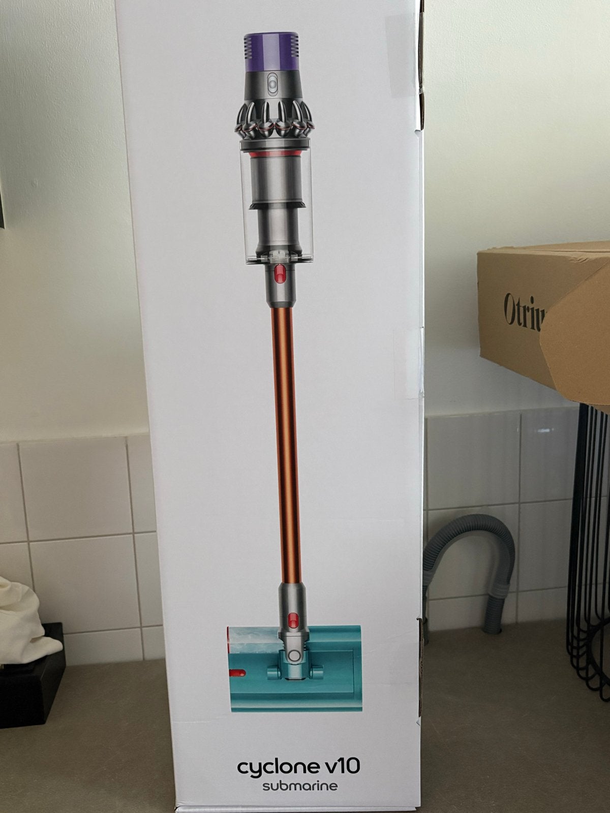 Dyson Cyclone V10 Submarine Steelstofzuiger - Nieuw, Witgoed en Apparatuur, Stofzuigers, Ophalen, Dyson, Reservoir, Steelstofzuiger