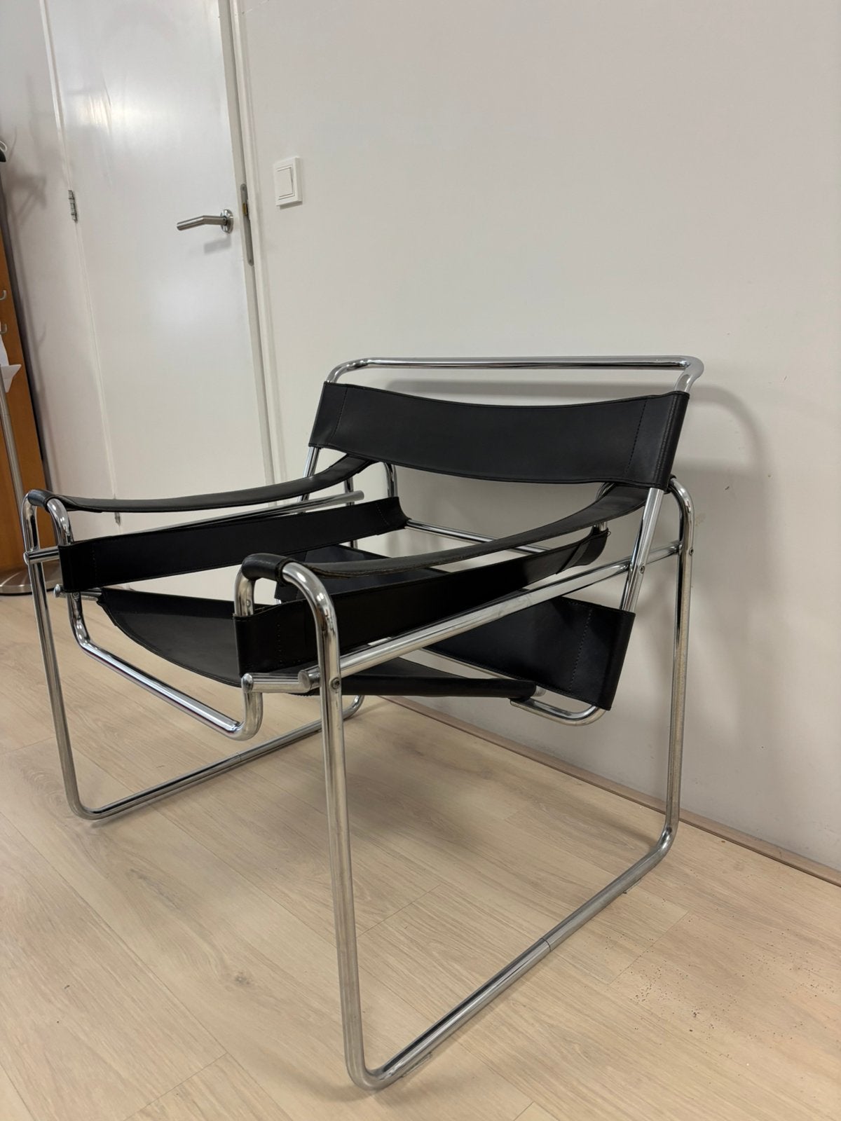 Wassily classic Breuer lounge stoel, Ophalen, Gebruikt, Zwart, Leer