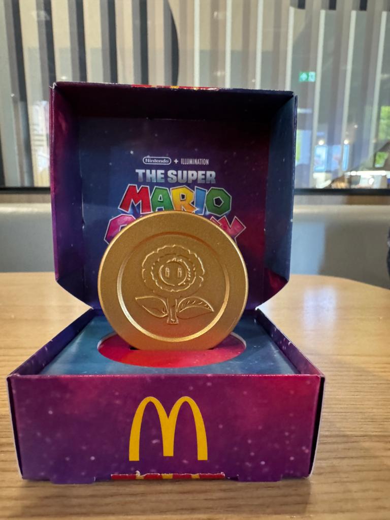Super Mario Galaxy Gouden Munt, Ophalen of Verzenden, Nieuw
