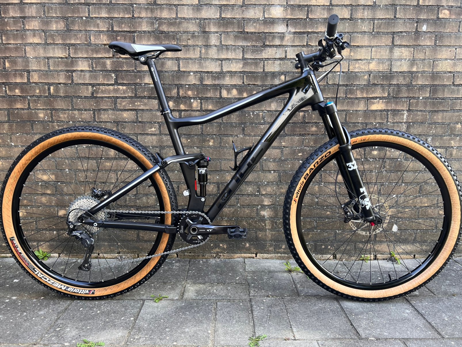Cube Stereo 120 Race HPC | 29”| Carbon | Full suspension