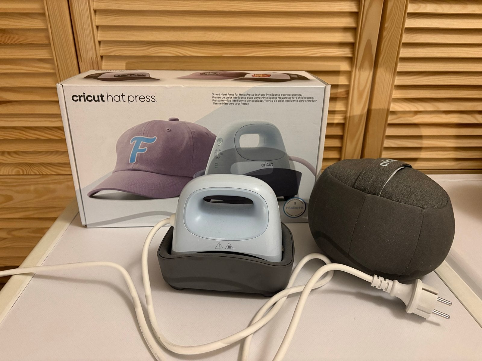 Cricut Hat Press - Zo goed als nieuw, Ophalen, Overige thema's, Zo goed als nieuw, Kunststof