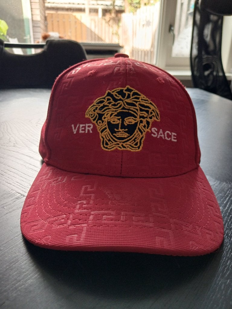 Versace Cap, Ophalen, Zo goed als nieuw, Pet
