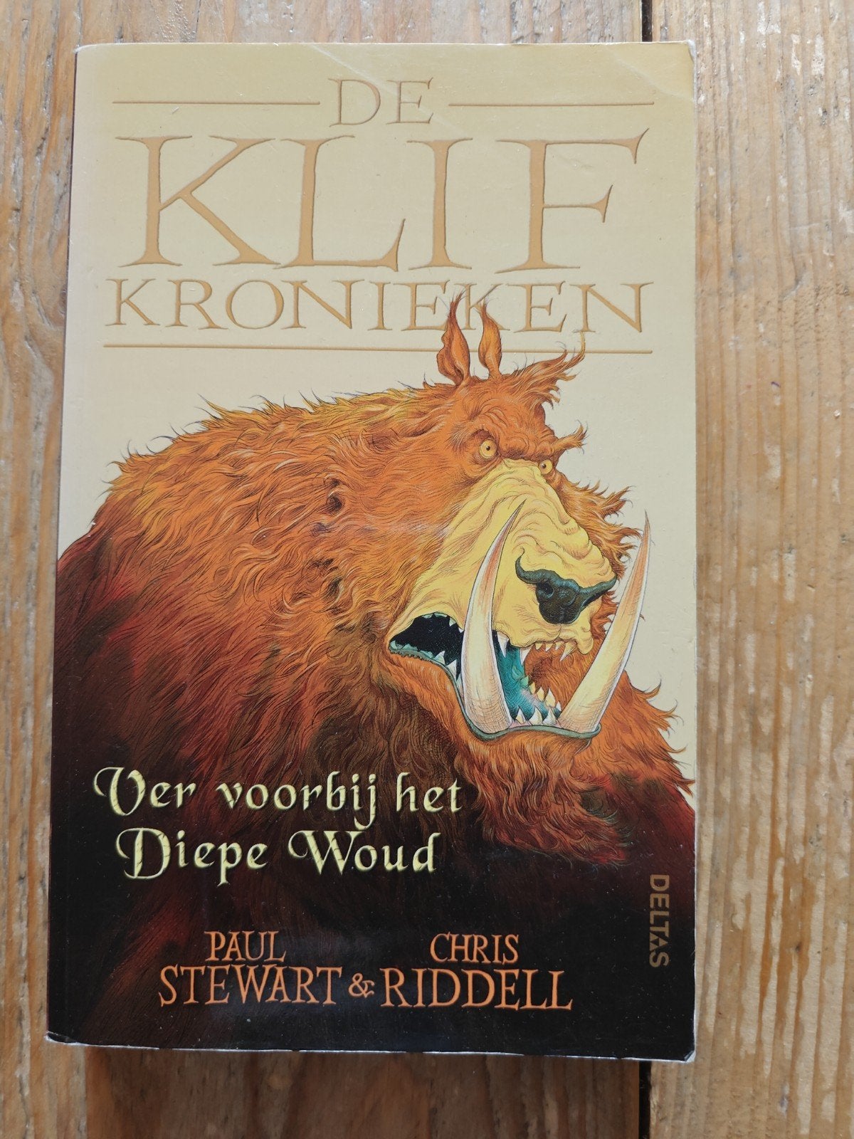 Ver voorbij het Diepe Woud., Ophalen of Verzenden