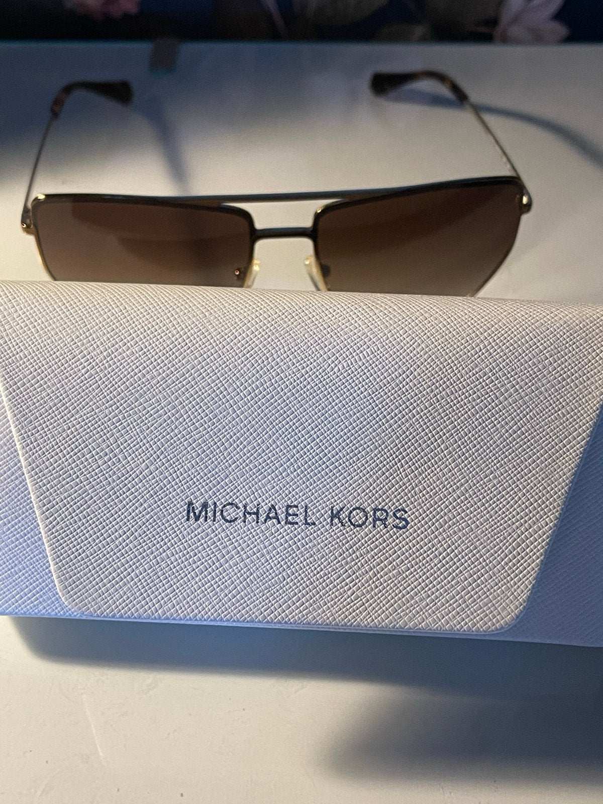 Originele Michael Kors zonnebril MK 1126, Sieraden, Tassen en Uiterlijk, Overige merken, Zonnebril, Bruin, Ophalen of Verzenden