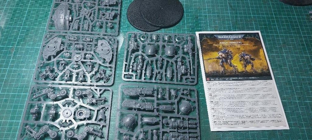 Warhammer 40.000 - Knight Armigers, Ophalen of Verzenden, Nieuw, Warhammer