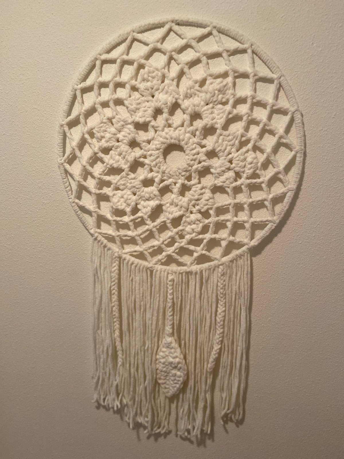 Nieuwe handgemaakte mandala wandhanger, Ophalen, Textiel, Nieuw, Wit