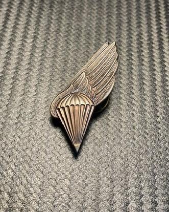 Latvia, Special Forces  Para wing 2e klasse zilver, Verzamelen, Ophalen of Verzenden, Landmacht, Overige gebieden, Lintje, Medaille of Wings