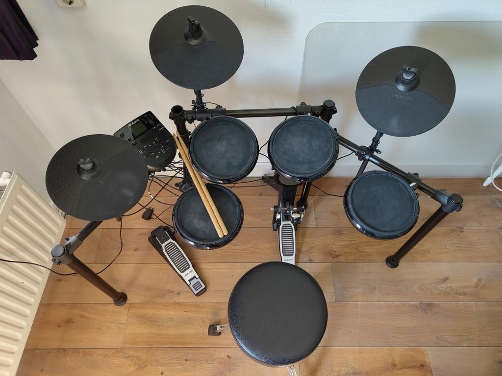 Alesis DM7x - Elektrisch drumstel, Muziek en Instrumenten, Drumstellen en Slagwerk, Ophalen, Gebruikt, Overige merken