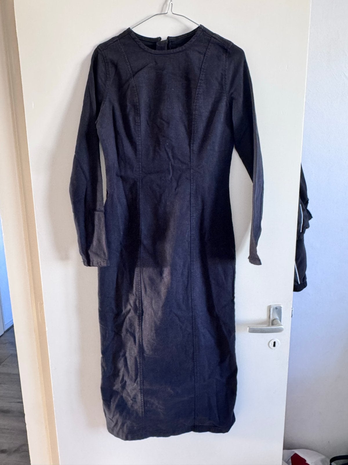 Zwarte spijkerjurk denim jurk van Lefties, maat S, Ophalen, Zwart, Zo goed als nieuw, Maat 36 (S)