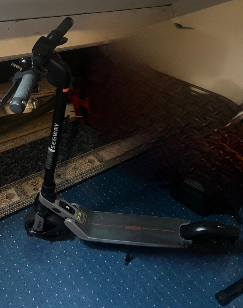 Segway ninebot E3, Fietsen en Brommers, Ophalen, Zo goed als nieuw, Elektrische step (E-scooter)