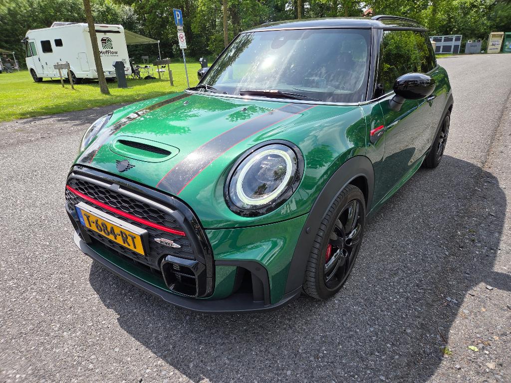 Mini 3-deurs (f56) 2.0 231pk Aut 2022 Groen, Auto's, Mini, 1998 cc, Parkeerassistent, Zwart, 4 cilinders