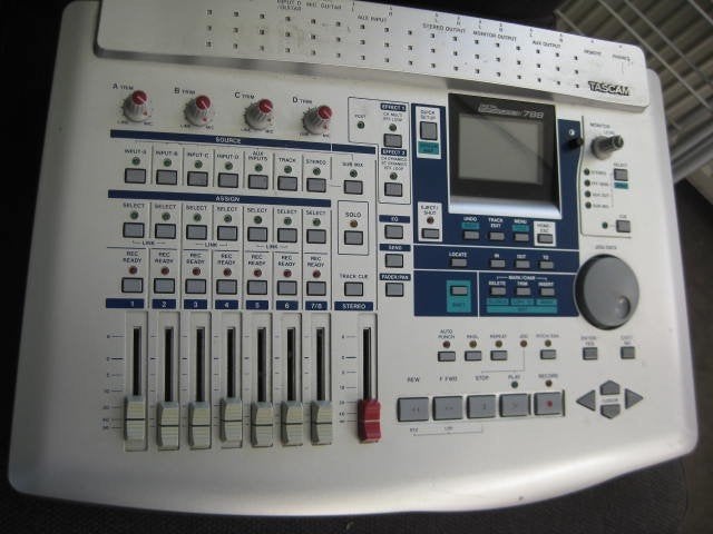 TASCAM PORTA STUDIO 8 Sporen  Digitaal, Ophalen of Verzenden, Gebruikt, 5 tot 10 kanalen