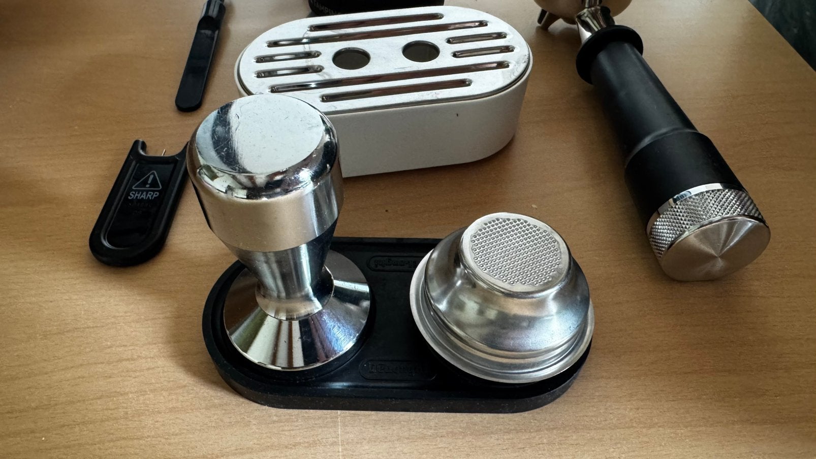 De'Longhi Dedica Maestro Plus Pro Barista kit, De'Longhi, De'Longhi, Ophalen of Verzenden, Zo goed als nieuw