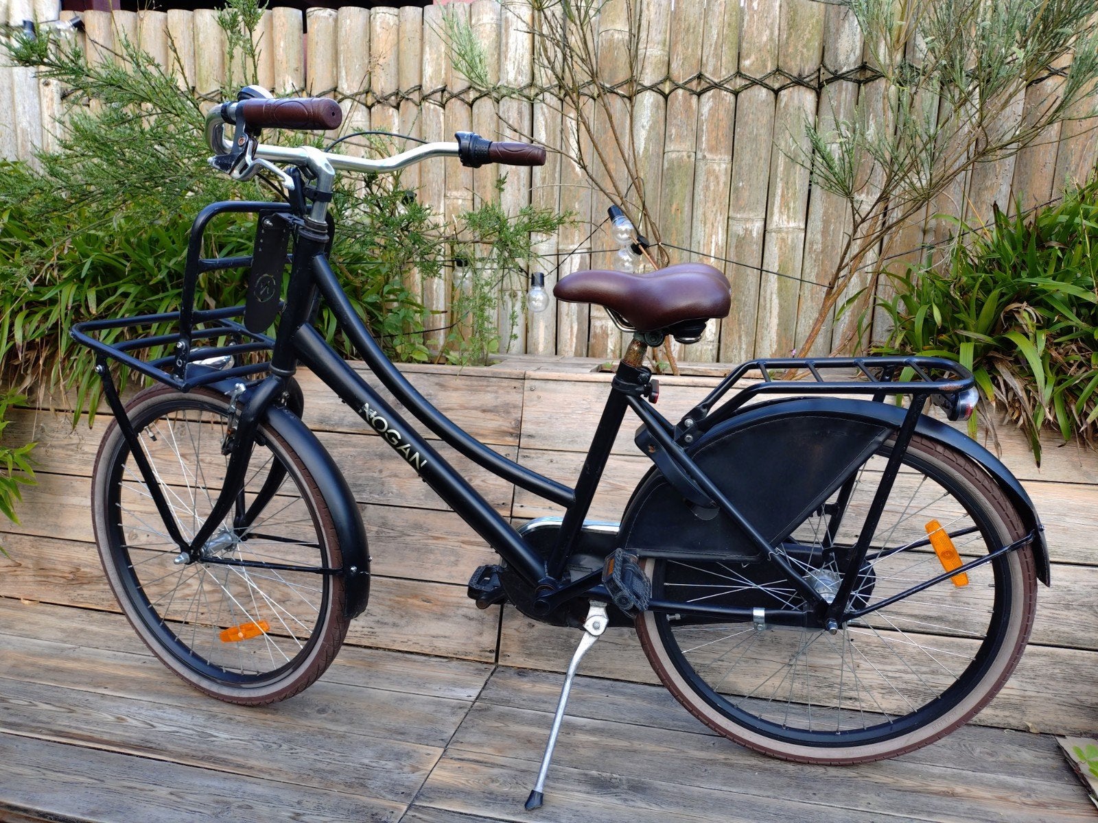 Meisjes fiets, 24inch , zwart met rekje, merk: Nogan, Fietsen en Brommers, Fietsen | Meisjes, Ophalen, Gebruikt, 24 inch, Versnellingen