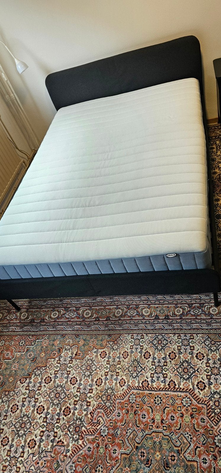 Ikea Valevåg 140x200, Ophalen, Zo goed als nieuw, Tweepersoons, 140 cm