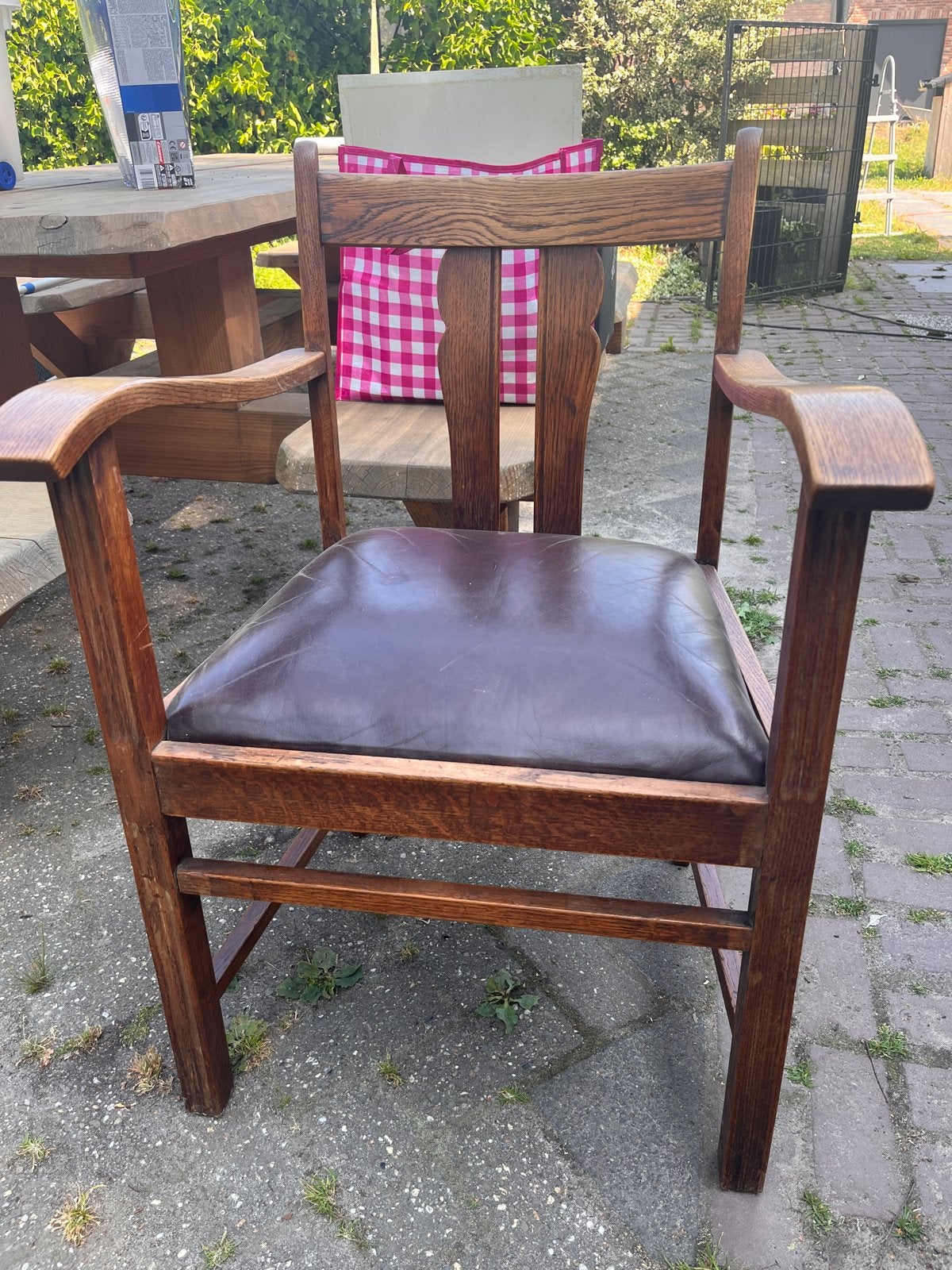 Antieke Houten stoel met leren zitting, Ophalen, Gebruikt, Bruin, Eén