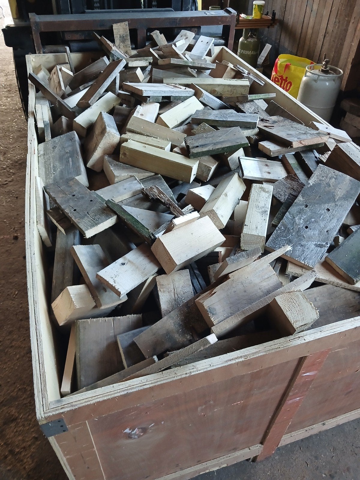 Kachelhout: Schoonhout Balken en Planken, Doe-het-zelf en Verbouw, Hout en Planken, Ophalen, Gebruikt, 50 mm of meer, Balk