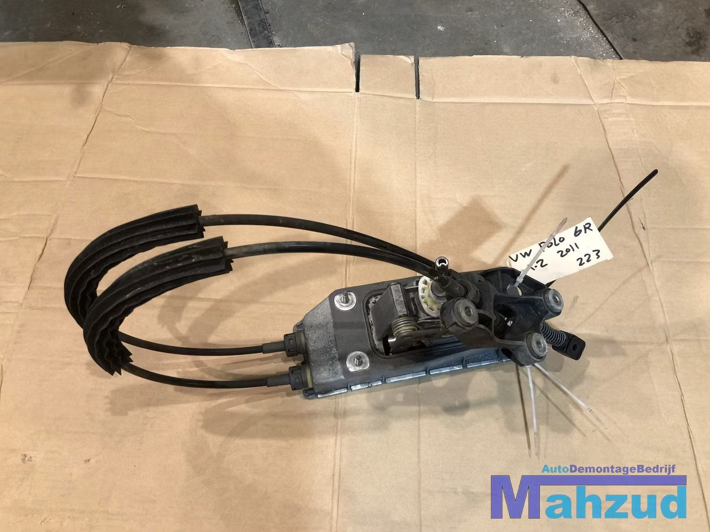 VW POLO 6R 1.2 Schakelmechaniek schakelmechanisme 2009-2016, Gebruikt, Volkswagen, Volkswagen AG, Berliner Ring 2
38440  Wolfsburg, DE