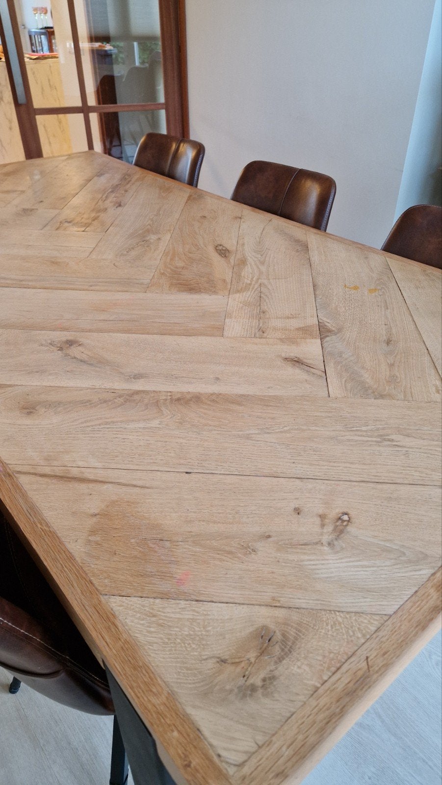 Robuuste eiken eettafel visgraat 220x110cm met zwarte poten, Ophalen, Gebruikt, 100 tot 150 cm, Landelijk, Mediterraans, Industrieel