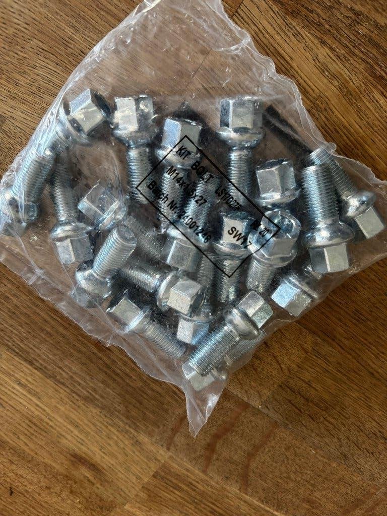 Wielboutenset M14x1,5x27 SW17 nieuw zonder slotbouten, Ophalen of Verzenden, Nieuw, Skoda
