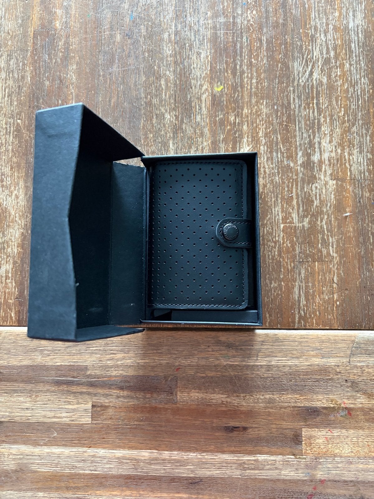 Secrid Miniwallet Perforated Black - nieuw, Sieraden, Tassen en Uiterlijk, Portemonnees, Overige merken, Zwart, Nieuw, Ophalen of Verzenden