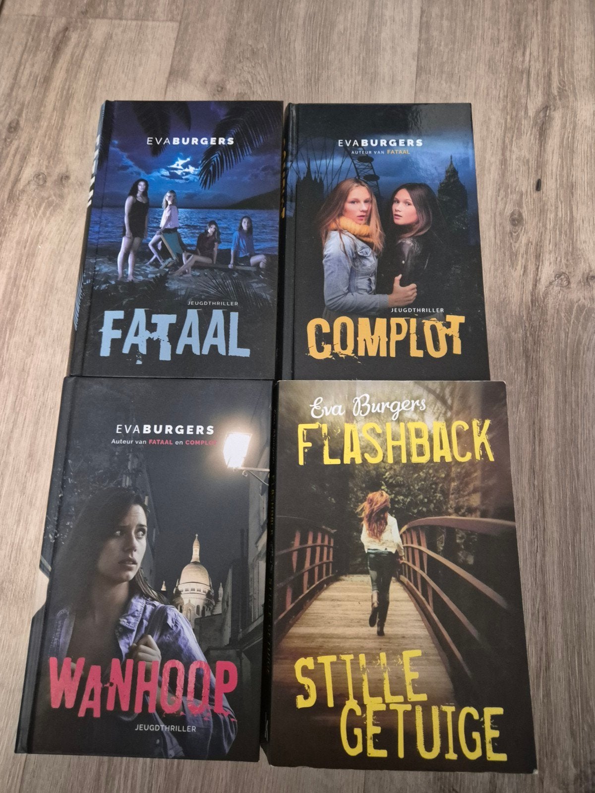 4 Jeugdthrillers van Eva Burgers, Ophalen of Verzenden, Zo goed als nieuw, Eva Burgers