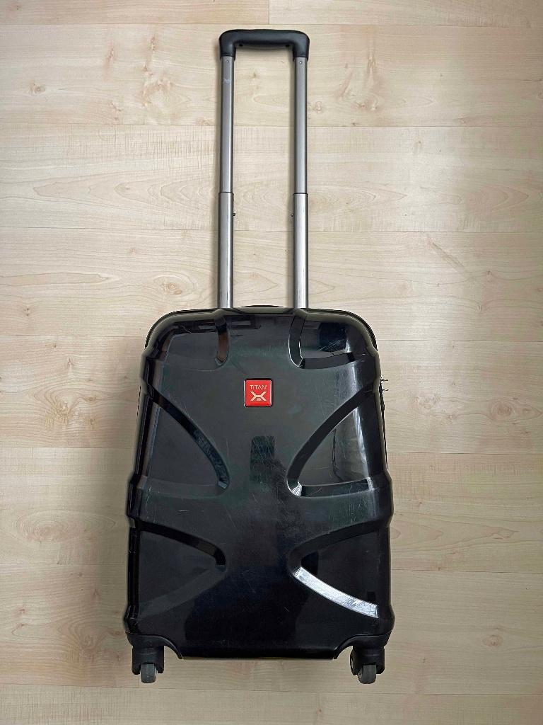 Titan 2 rolkoffer, Sieraden, Tassen en Uiterlijk, Koffers, Gebruikt, 50 tot 60 cm, Hard kunststof, 35 tot 45 cm