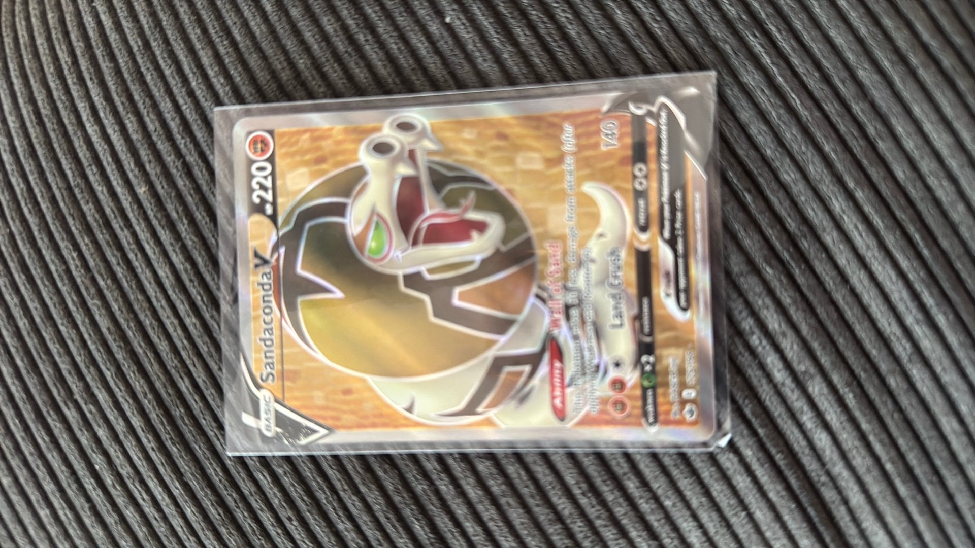 Sandaconda V Pokemon kaart, Ophalen of Verzenden, Zo goed als nieuw, Losse kaart, Foil