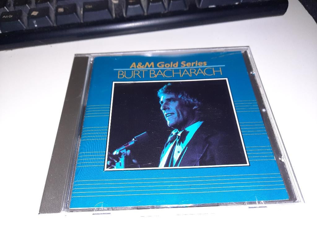 CD Burt Bacharach – A&M Gold Series, Ophalen, Zo goed als nieuw