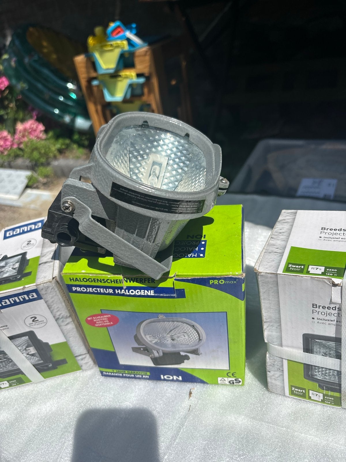 Halogeen breedstraler / bouwlampen - 4 stuks, Ophalen of Verzenden, Zo goed als nieuw, 50 tot 200 watt, Lamp met armatuur