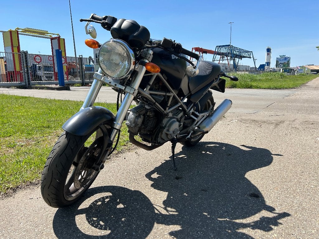 Ducati Monster Dark 600