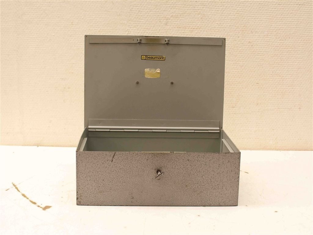 beaumont metalen geldkistje 37642, Minder dan 50 cm, Gebruikt, 50 tot 100 cm, Ophalen of Verzenden