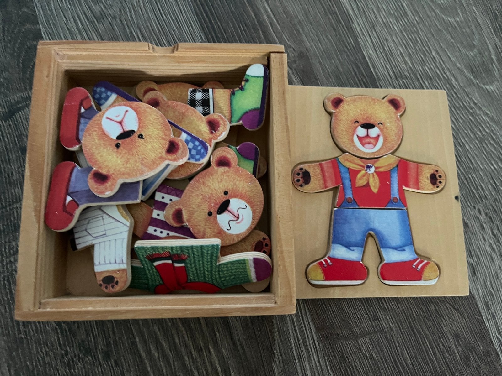 Houten aankleed beer, Ophalen of Verzenden, Gebruikt, 2 tot 4 jaar, Van hout