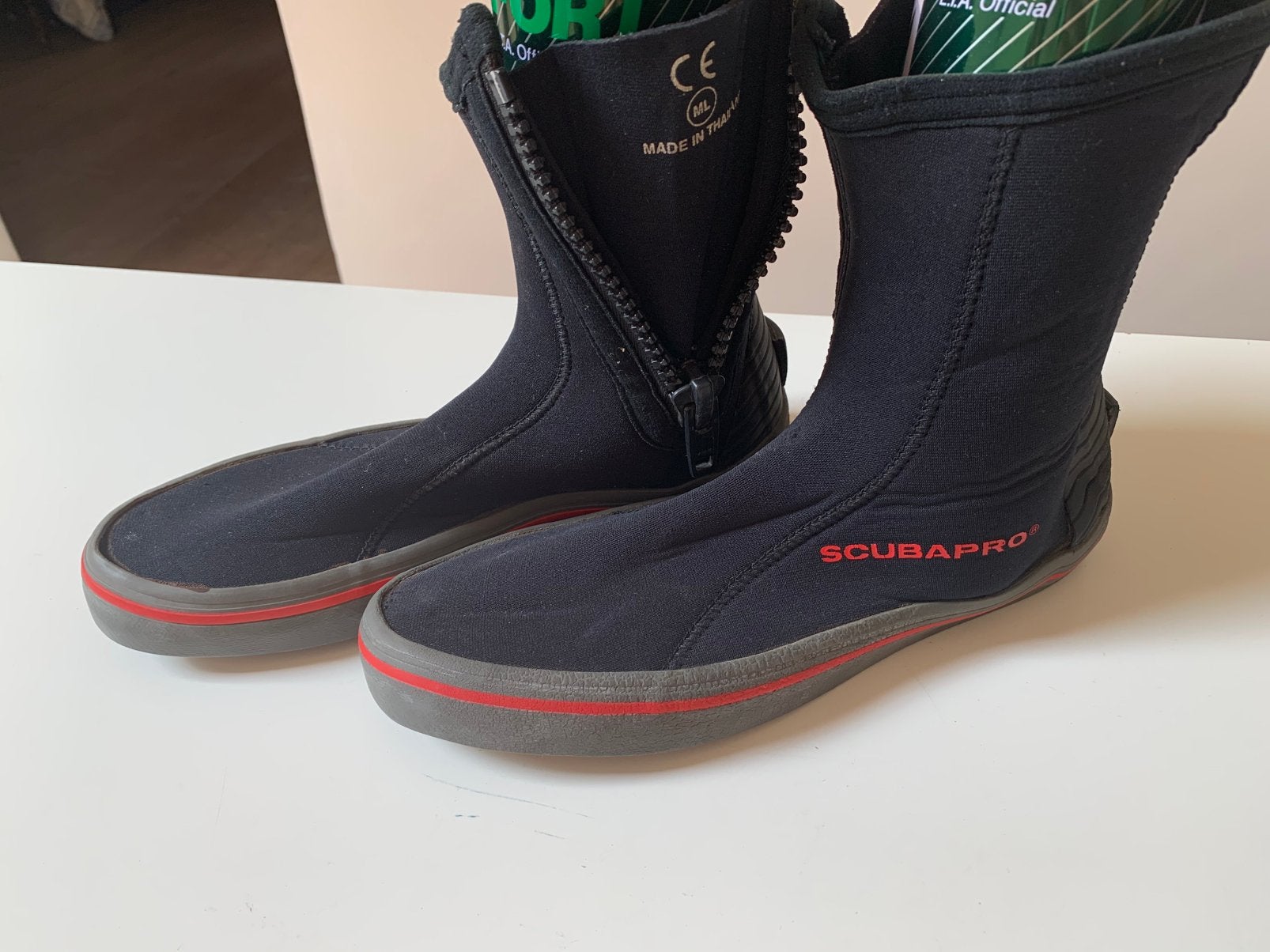 Surf / duikschoenen. Maat M/L 40/42, Watersport en Boten, Ophalen of Verzenden, Zo goed als nieuw, Overige typen