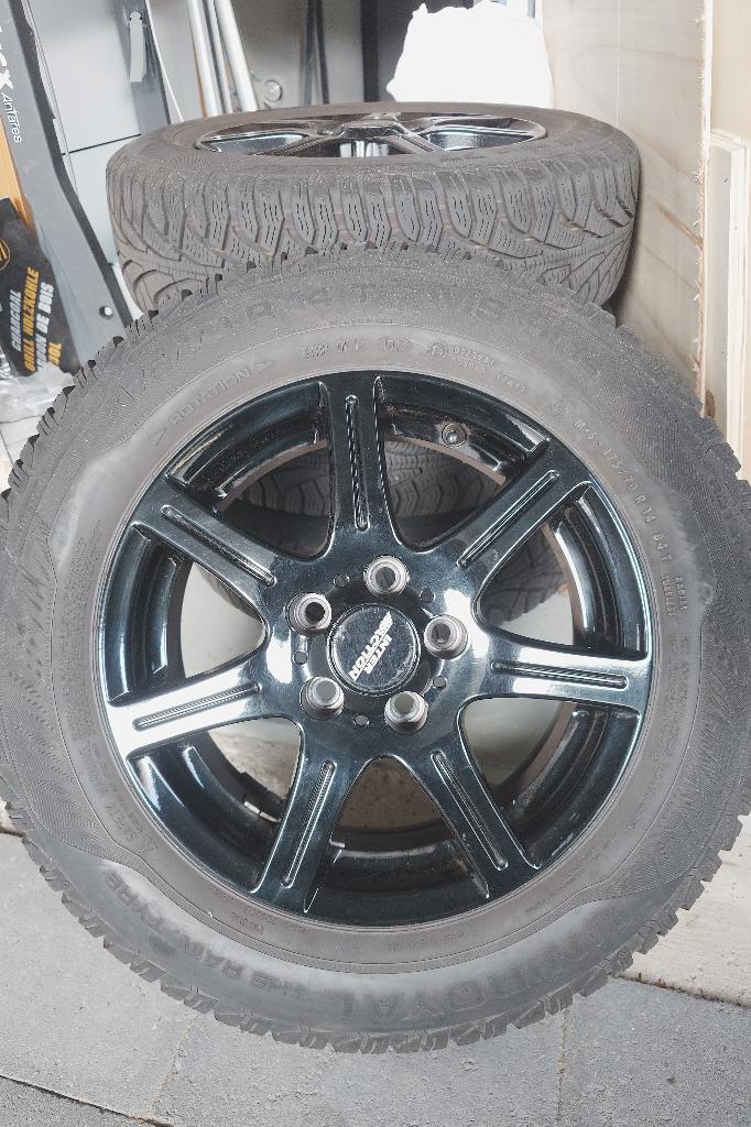 Zwarte velgen met winterbanden 5x100 ET38 VW Polo, Auto-onderdelen, Banden en Velgen, Ophalen, 15 inch, Banden en Velgen, 185 mm