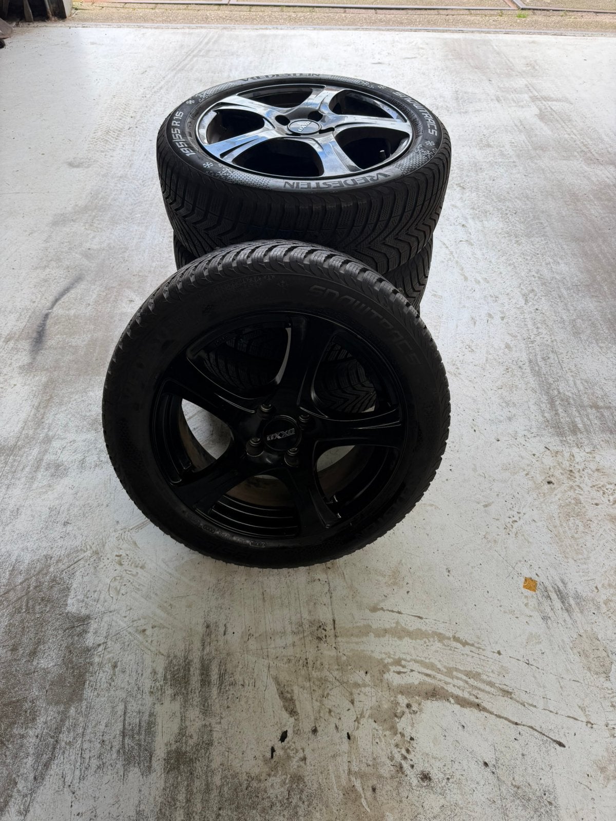 Set velgen+banden 4x100, Ophalen